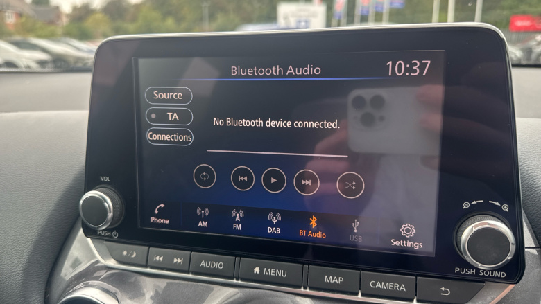 Nissan Juke 1.0 DiG-T 114 N-Connecta 5dr Petrol Hatchback